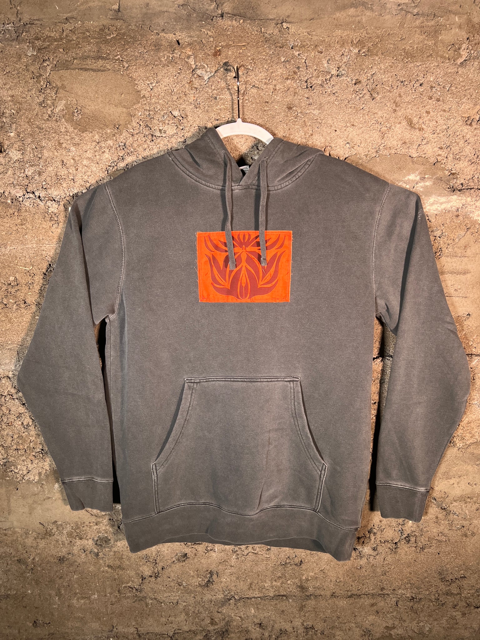 1/1 Hoodie - Medium – Jebu